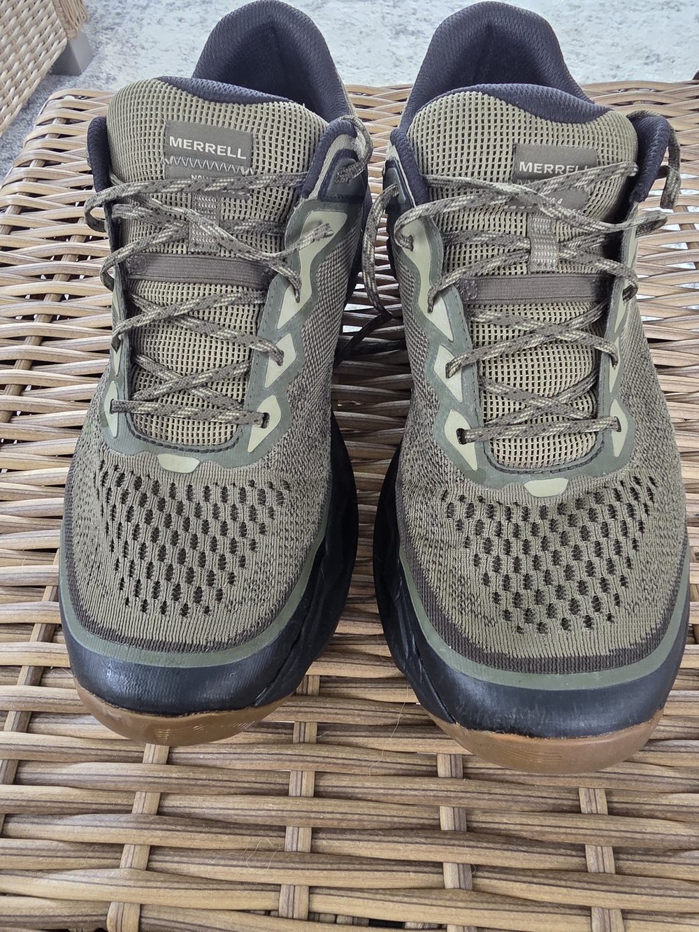 Merrell Mens Nova 4 SneakerTrail Running Shoes / Hicking
